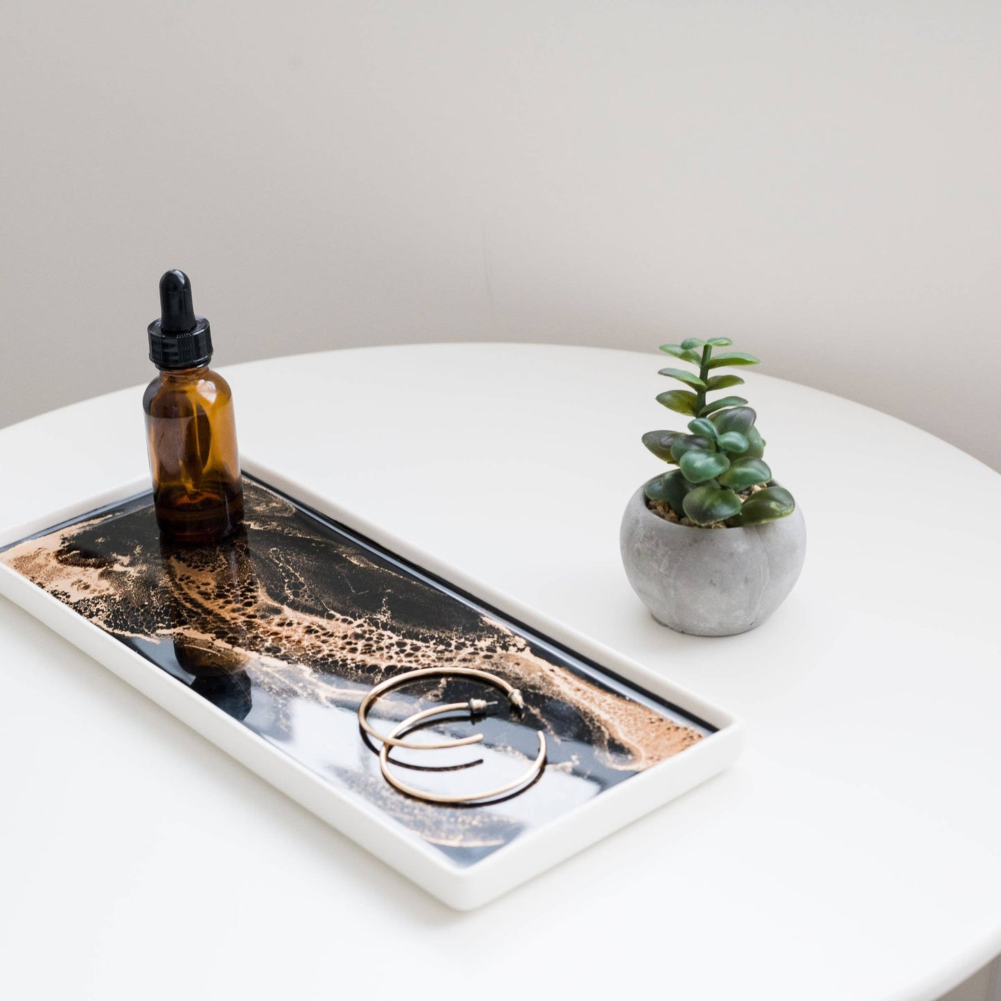 Ceramic Resin Trays