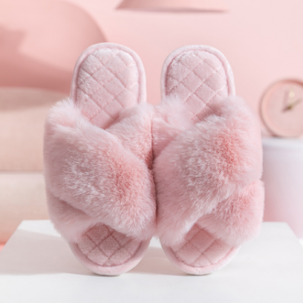 Women Fluffy Slippers  Bridesmaid Slippers Wedding Shoes