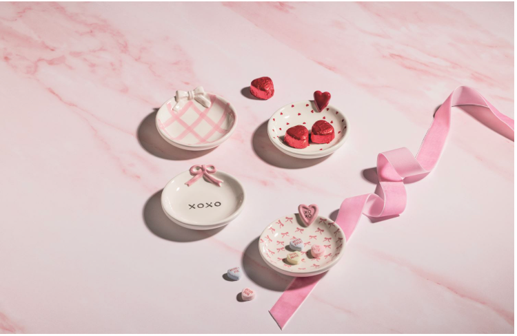 Valentine's Tidbit Dishes