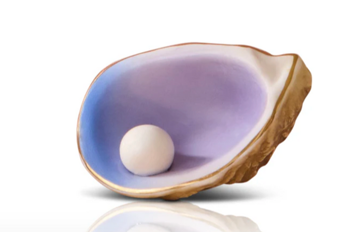 Nora Fleming MIni - Oyster Shell