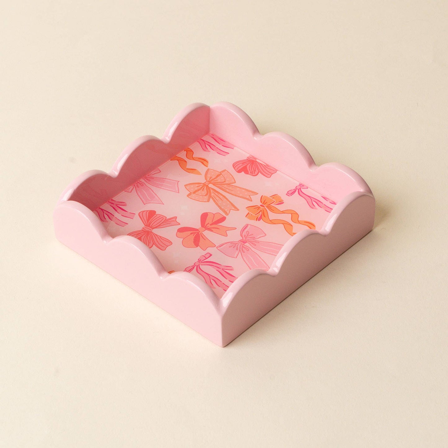 Scallop Trinket Tray - Blushing Bows