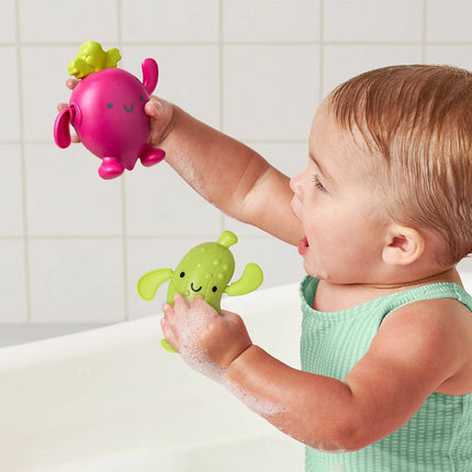 Veggie Silly Swimmers™ - Bath + Water Toy
