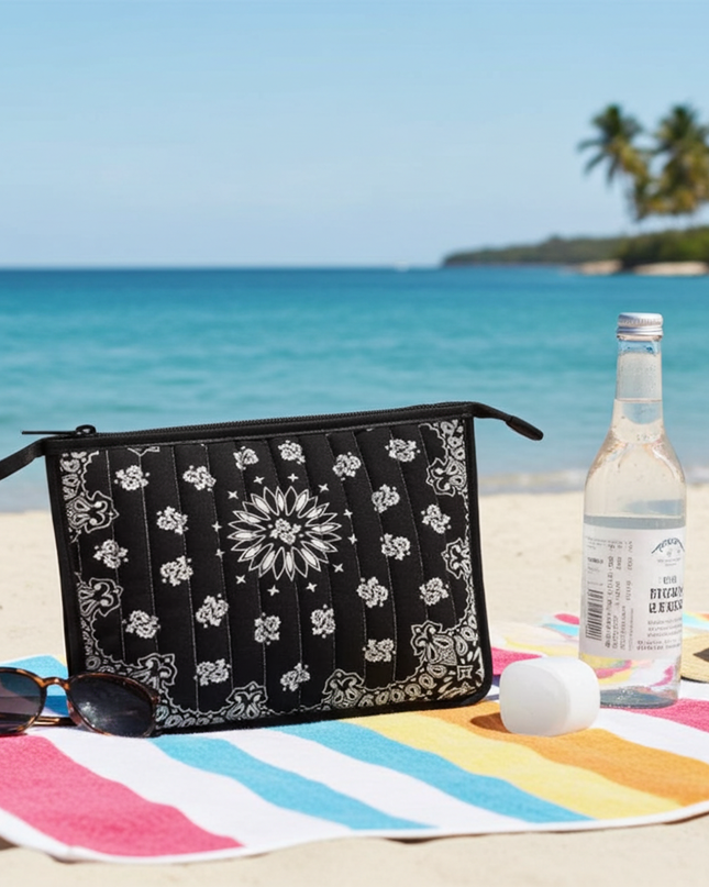 Bandana Print Pouch -Beau Black