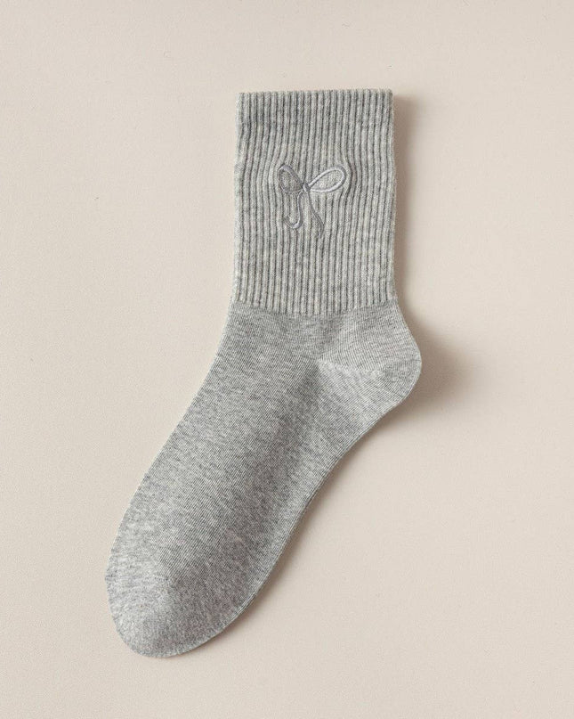 Women's Embroidered Bow Crew Socks