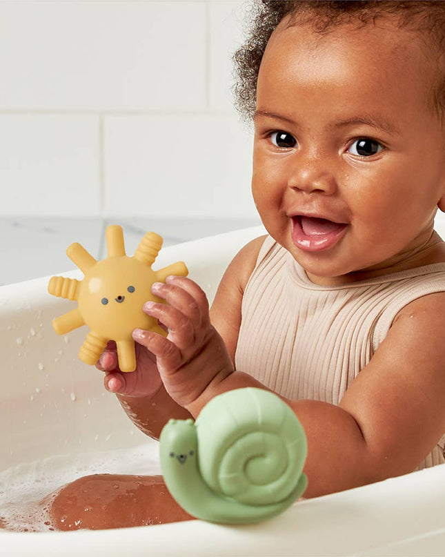 Itzy Squirt™ 4-pack of Soft Bath Toys