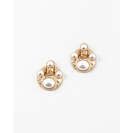 Pearl Cluster Hammered Gold Earrings