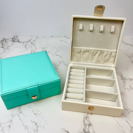 Square jewelry case ivory — elegant ring and jewelry storage, gift for her