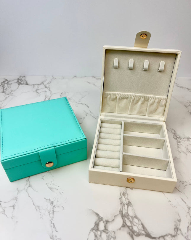 Square jewelry case ivory — elegant ring and jewelry storage, gift for her