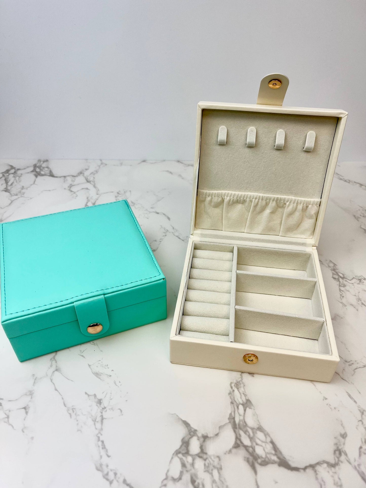 Square Jewelry Cases - Ivory