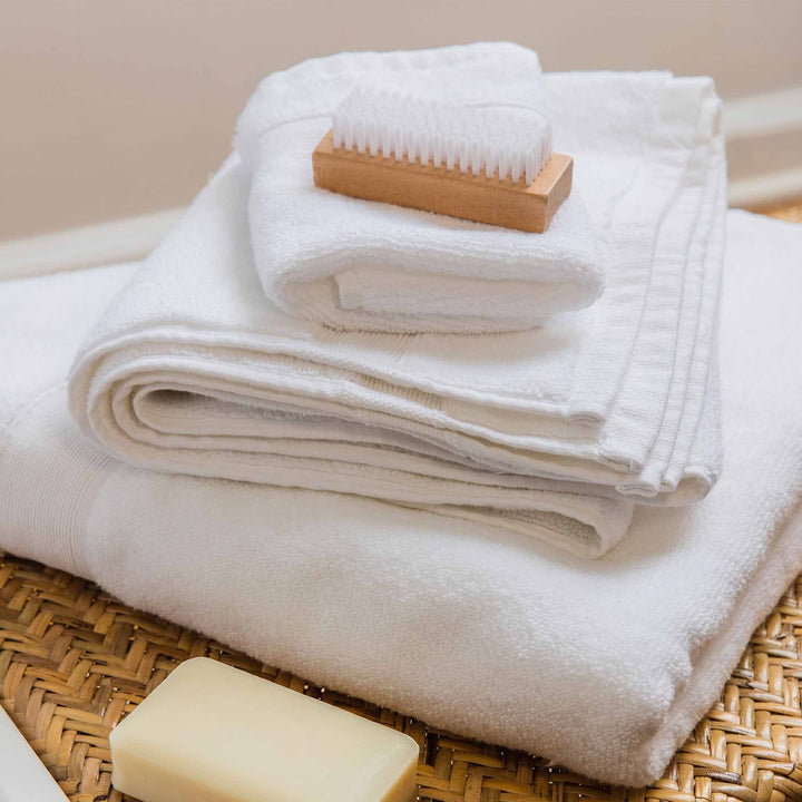 Monogrammed Towel Set  - 2 Bath, 2 Hand Towels, 2 Face Towels