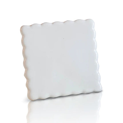 Nora Fleming Mini-Simple scallop