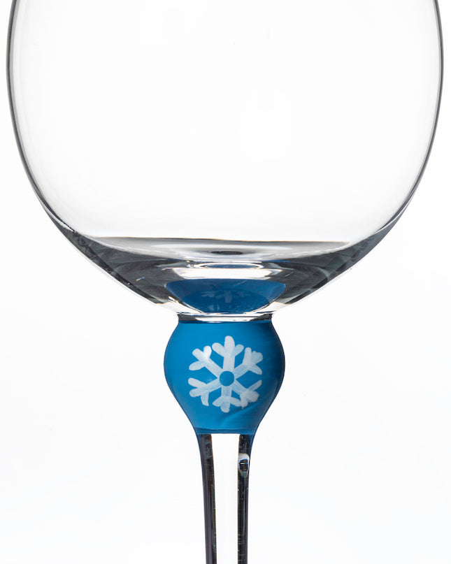 The Giving Glass Snowflake — close up showing snowflake design